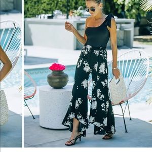 FLORAL HIGH LOW WIDE LEG PANTS VICI DOLLS